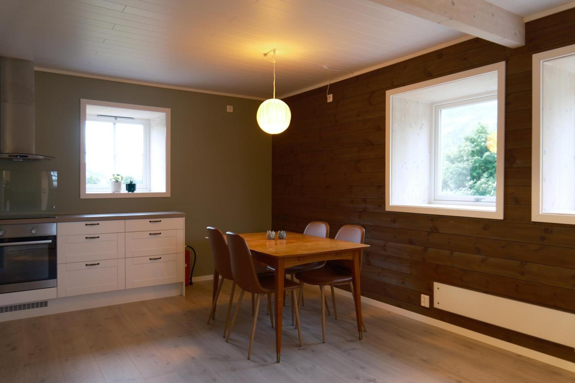 Renovated Barn With A View Apartment *